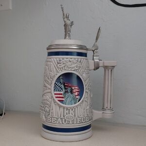 America the Beautiful Ceramic Stein with Statue of Liberty Lid